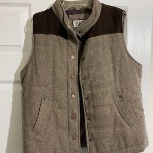 BKE WOMENS VEST